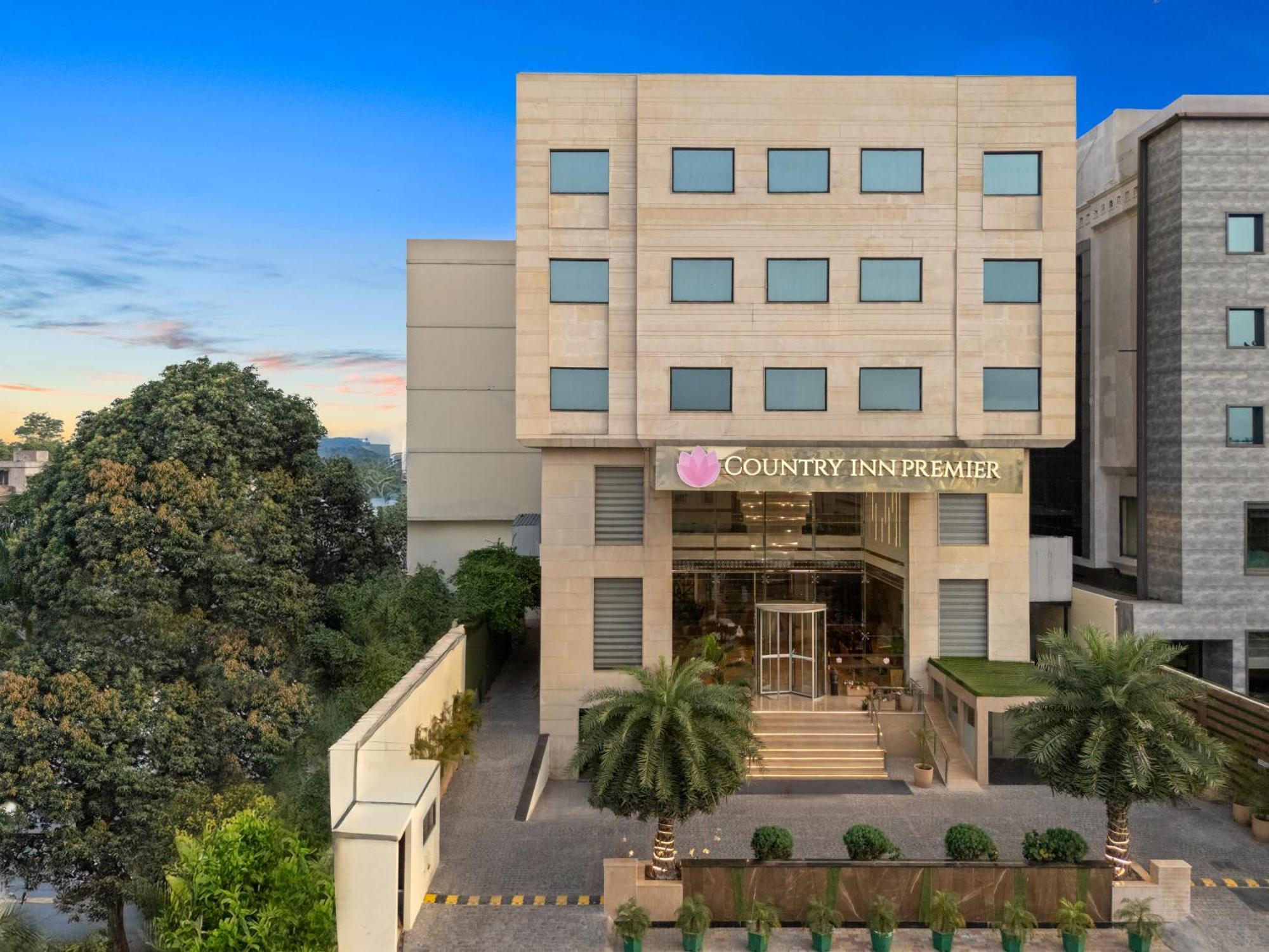Country Inn Premier Amritsar, 10 Min From Golden Temple Ngoại thất bức ảnh