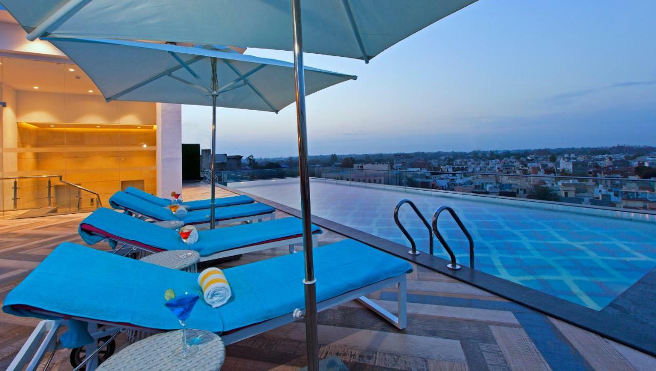 Country Inn Premier Amritsar, 10 Min From Golden Temple Ngoại thất bức ảnh